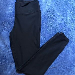 Nike ONE Legend Pant